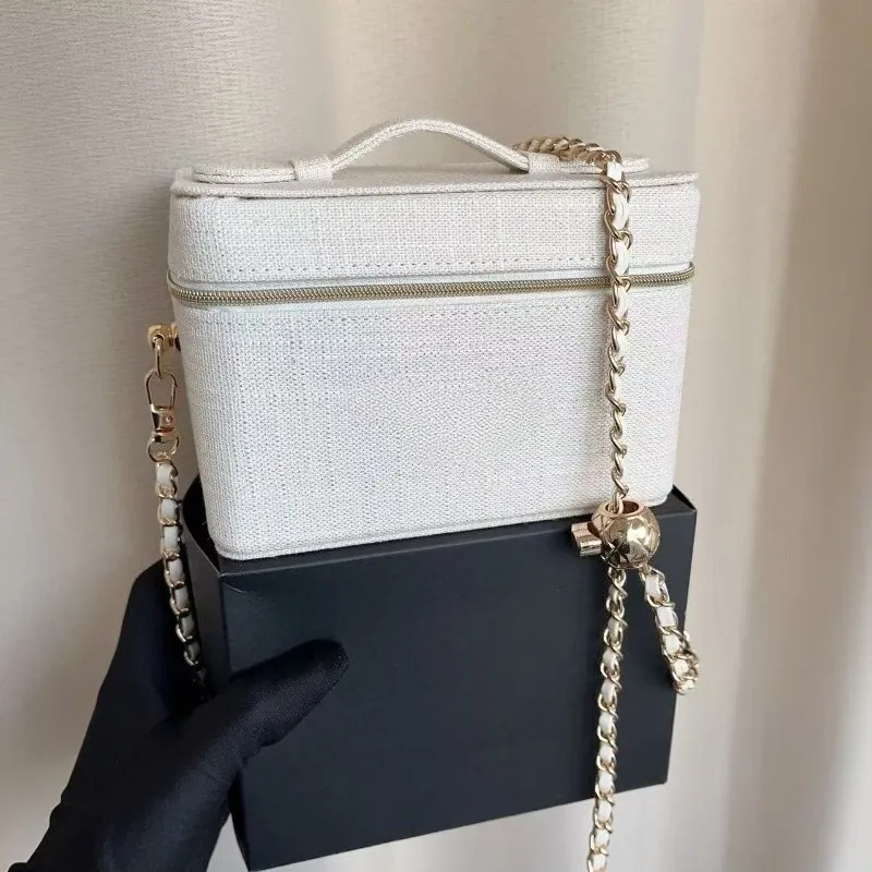 Luxury Bags Limited Edition - 2025 Noel Sınırlı Üretim Makyaj Çantası