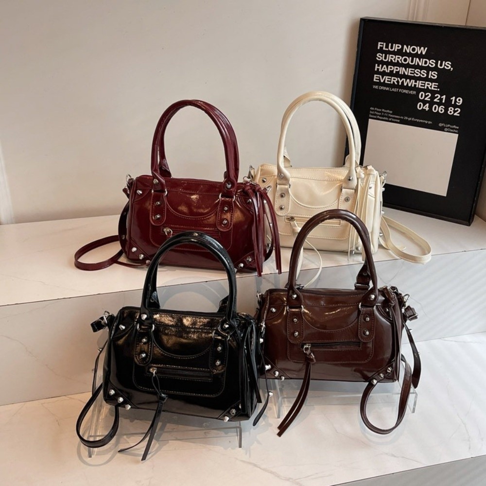 Moda Perçinli Yastık Çanta Büy - Top Handle Patent Bag incelemesi ve fiyatı