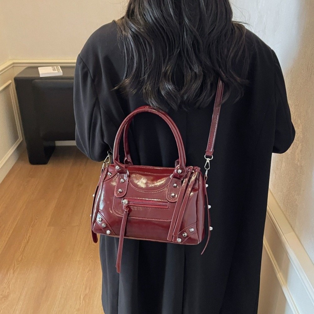Vintage Perçinli Yastık Çanta  - Top Handle Patent Bag incelemesi ve fiyatı